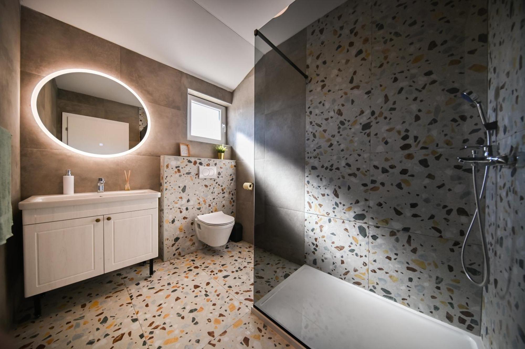 Veliki Apartman Petra Posedarje Bagian luar foto