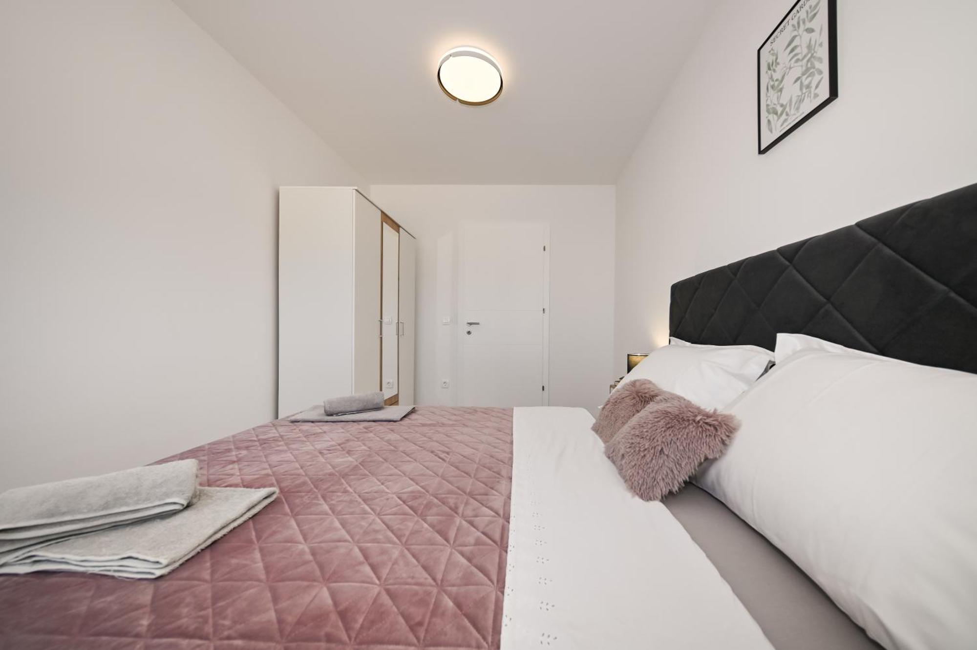Veliki Apartman Petra Posedarje Ruang foto